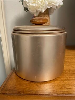 MCM Vintage MIRRO Rose Copper Aluminum 3 Quart Canister with Wood Knob